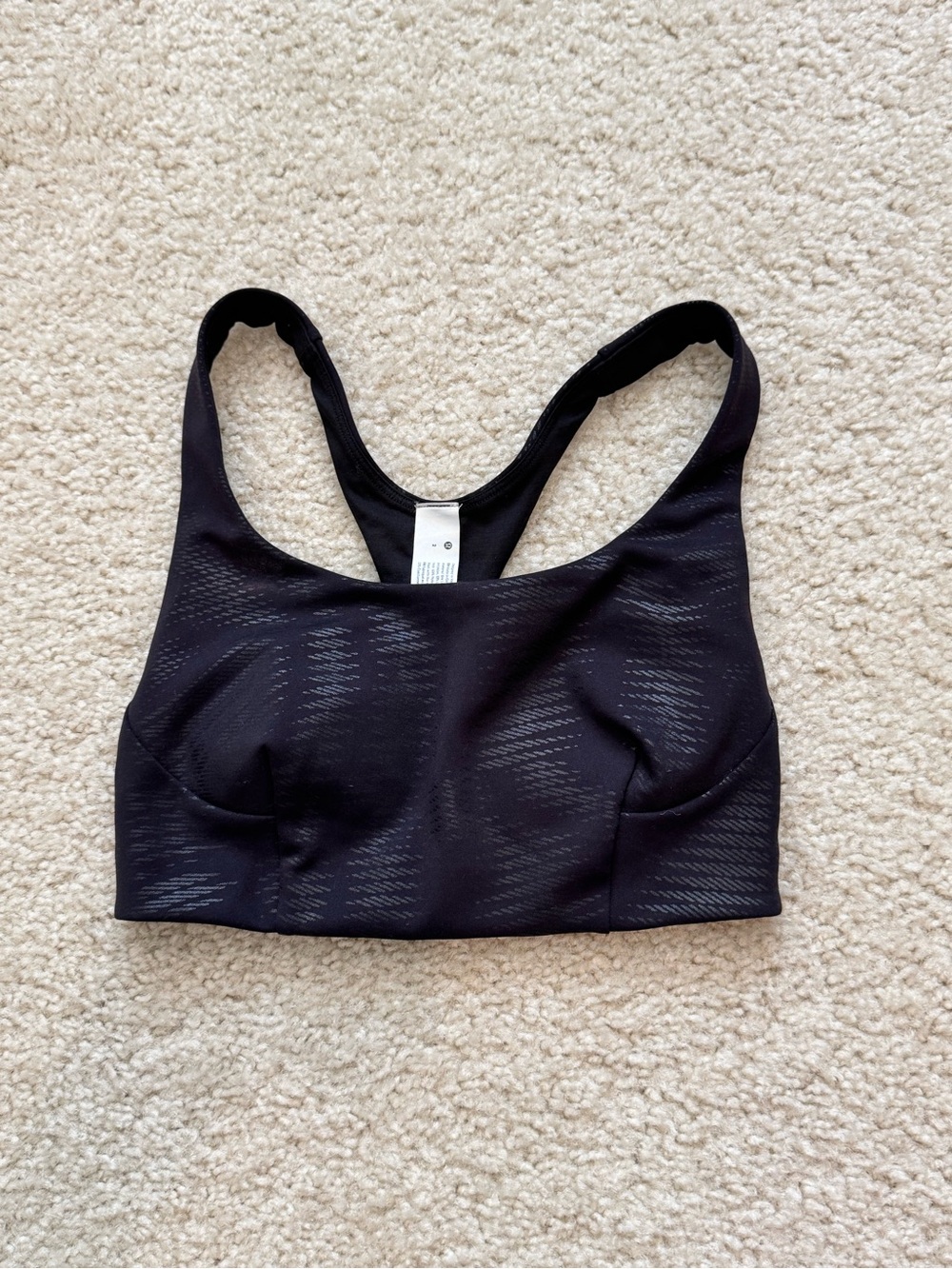 🔹 Lululemon Athletica Black Racerback Sports Bra Size 2